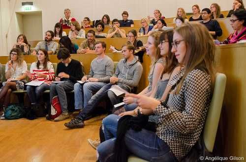 Etudiants de Muséum en classe